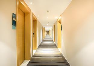 city comfort inn nanning donghe huacheng metro station