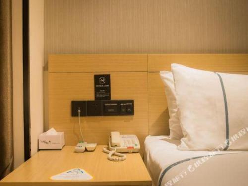 city comfort inn liuzhou wuxing walking street zhonghuan tower