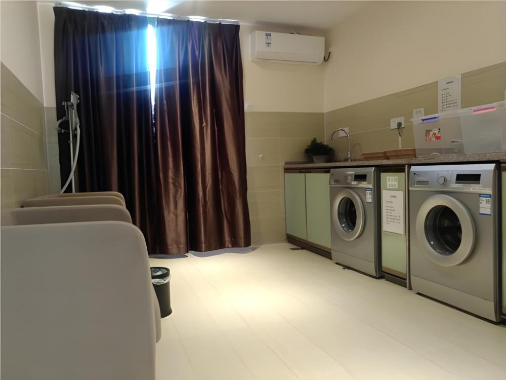city comfort inn maoming gaozhou chengdong passenger station