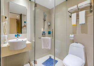 city comfort inn maoming gaozhou chengdong passenger station