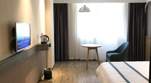 city comfort inn jiangxia wuchang university of technology