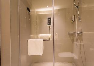 city comfort inn qinzhou port district central square