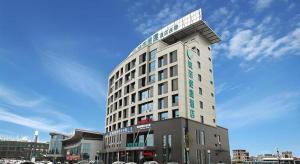 city comfort inn qizhou new bus terminal