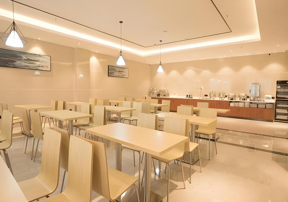 city comfort inn zhongshan tanzhou jindouwan bus terminal