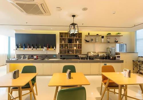 city comfort inn nanning beihu north road metro station