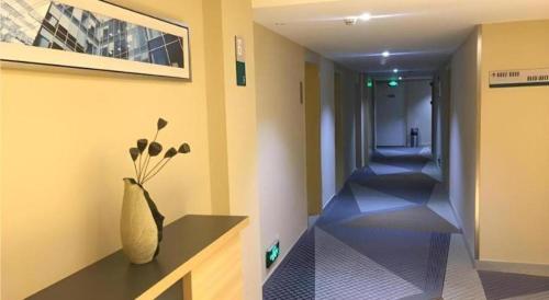 city comfort inn huanggang huangmei passenger station