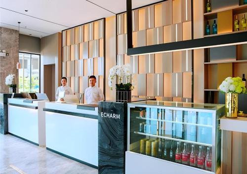 echarm hotel rong county south passenger station