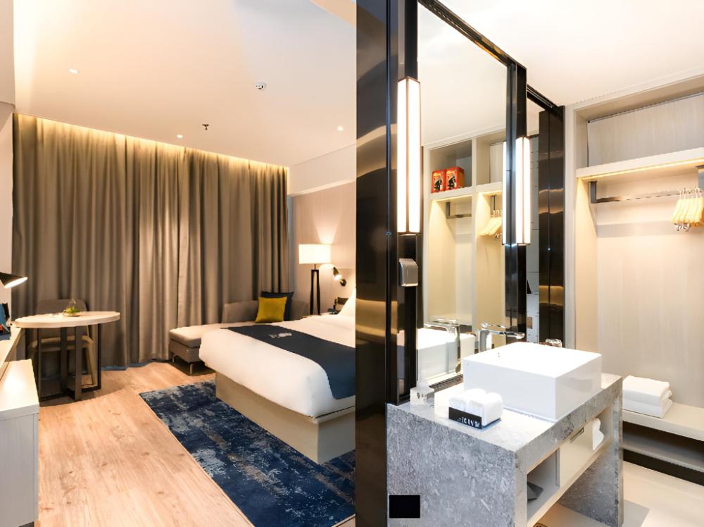 echarm hotel rong county south passenger station