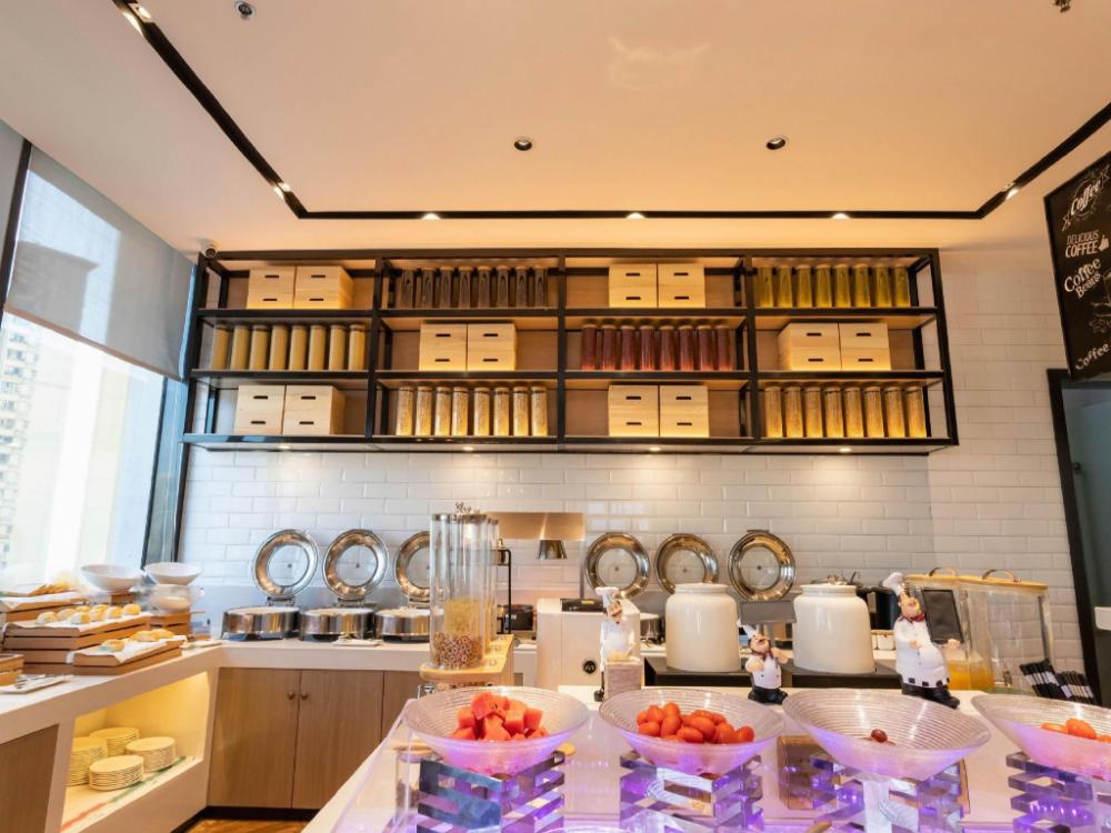 echarm hotel rong county south passenger station