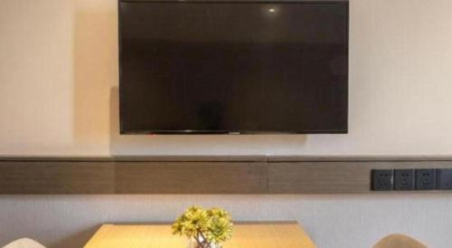 city comfort inn wuzhou teng county bus station