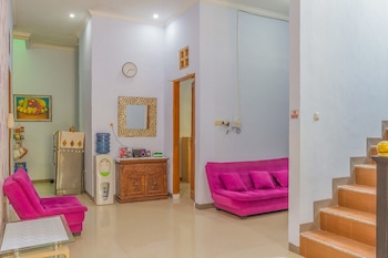 reddoorz syariah puri kalijaga street