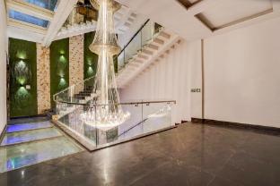 capital o 63319 hotel corinthian