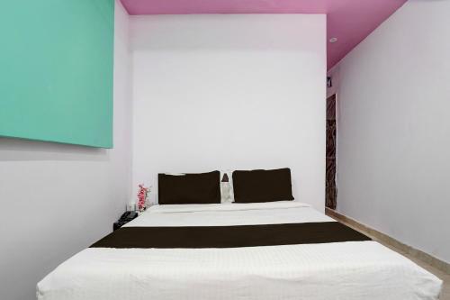 capital o 63319 hotel corinthian