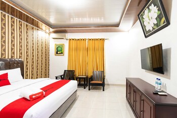 reddoorz plus near universitas methodist medan