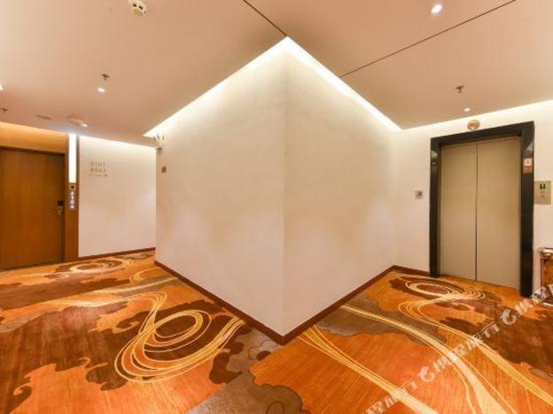 james joyce coffetel shijiazhuang jinyuan building airport bus xinbai square metro station