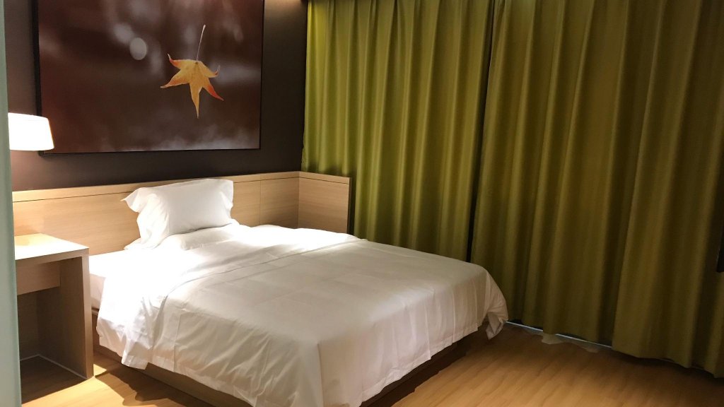 iu hotel taiyuan qianfeng south road store