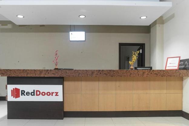 reddoorz near bahu mall manado