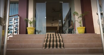 hotel the atulyam