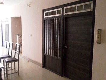 hotel the atulyam
