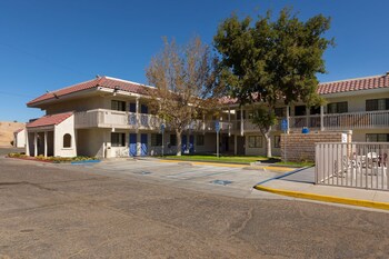 motel 6 barstow ca