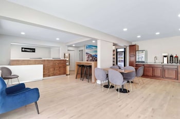 Clarion Pointe Ridgecrest Near China Lake Naval Station,Ridgecrest>>Kern County,3 star