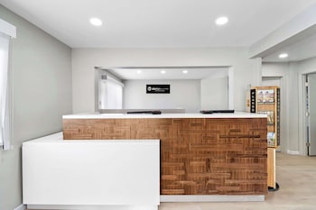 Clarion Pointe Ridgecrest Near China Lake Naval Station,Ridgecrest>>Kern County,3 star