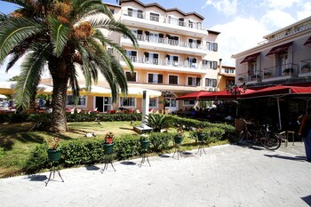 nirikos hotel