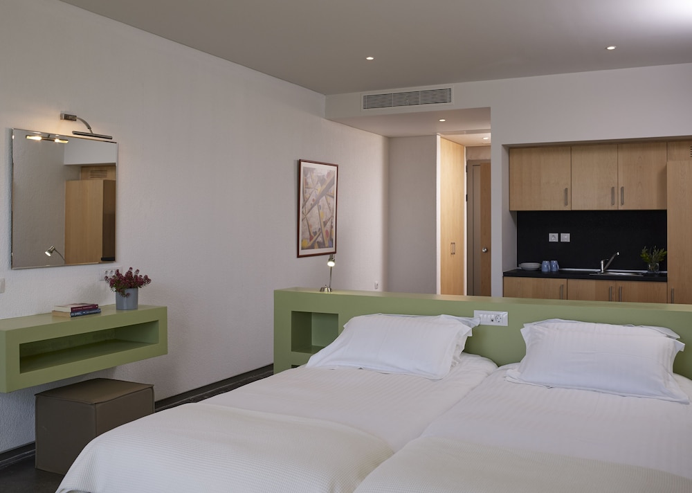 leivatho hotel