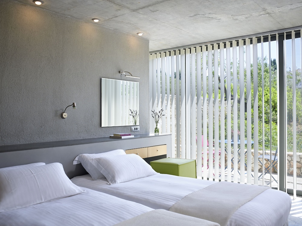leivatho hotel