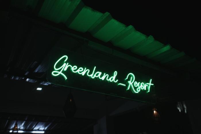 spot on 66706 greenland resort