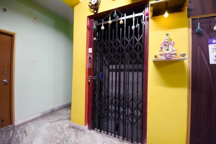 super hotel o rishra railway station formerly green guest house