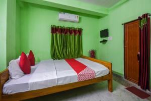 super hotel o rishra railway station formerly green guest house