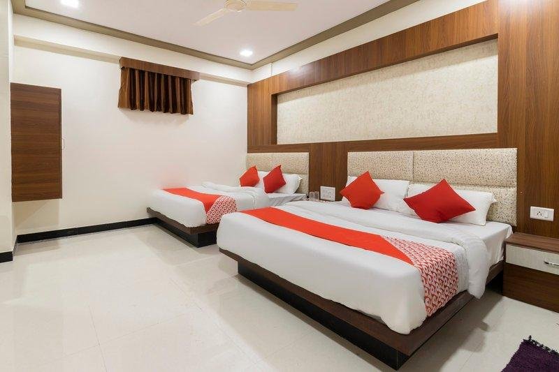 Oyo Flagship 48619 Hotel Anushri Villa,Anand Nagar>>Ahmedabad,3 star