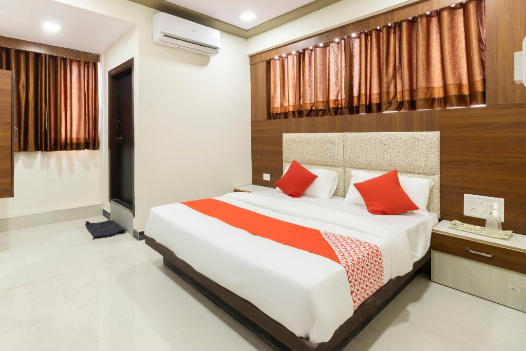 Oyo Flagship 48619 Hotel Anushri Villa,Anand Nagar>>Ahmedabad,3 star