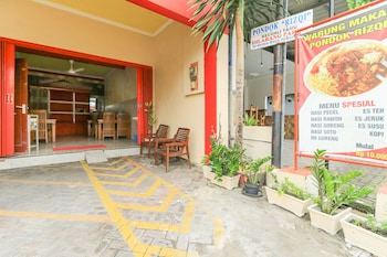penginapan pondok rizqi