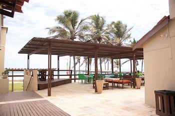 milos beach hotel