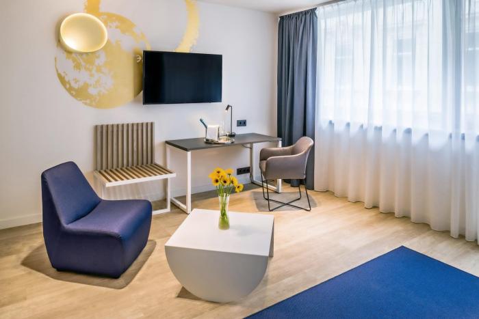 cortile hotel adult only