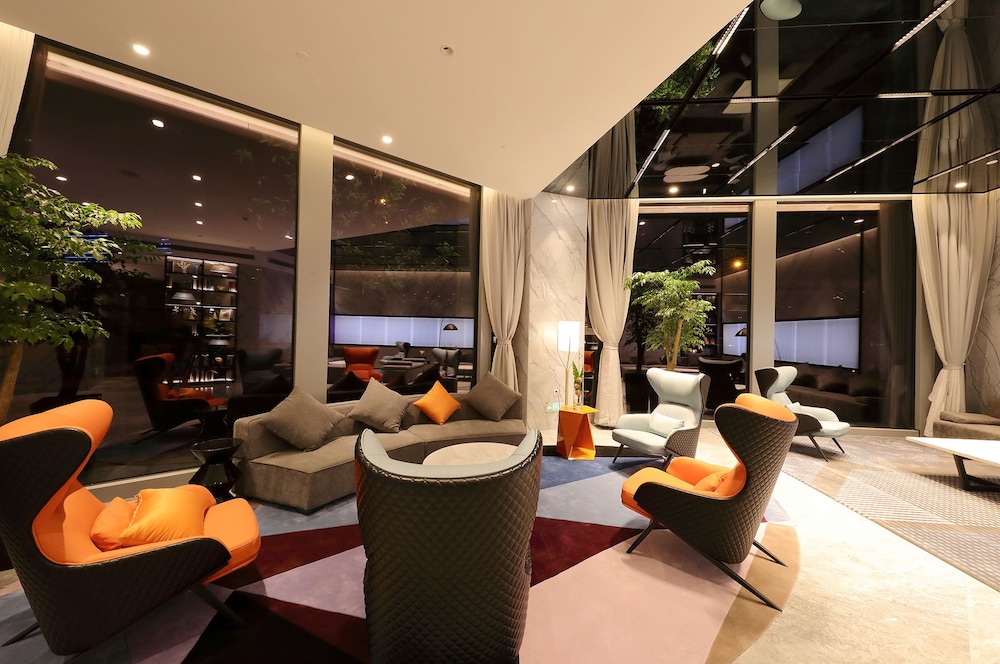 hampton by hilton technology city