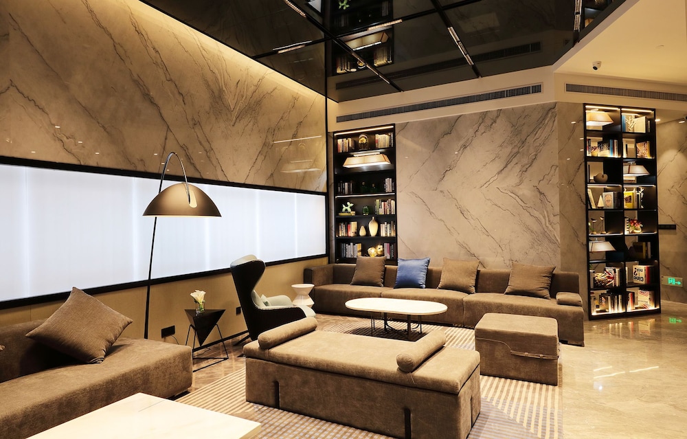 hampton by hilton technology city