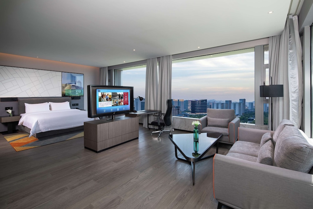 hampton by hilton technology city