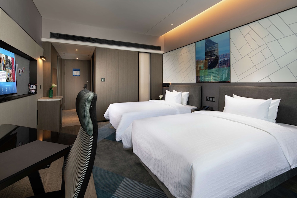 hampton by hilton technology city