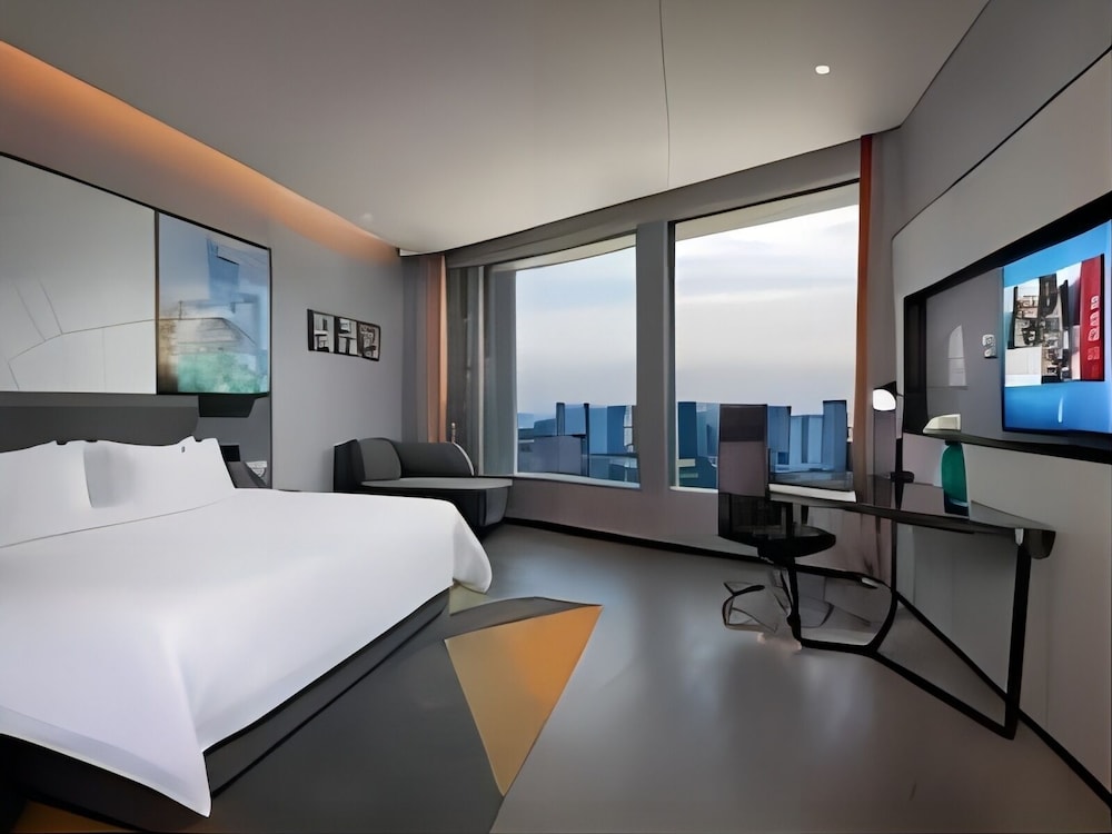 hampton by hilton technology city