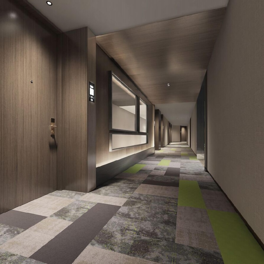 hampton by hilton technology city