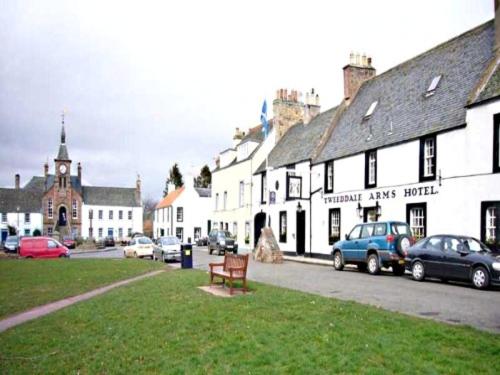 tweeddale arms hotel