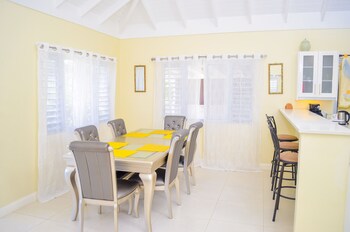 ocean view villa at coolshade ocho rios