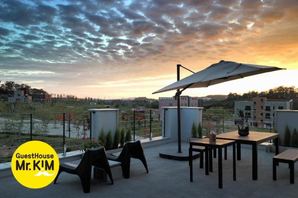 incheon airport mr kim guesthouse