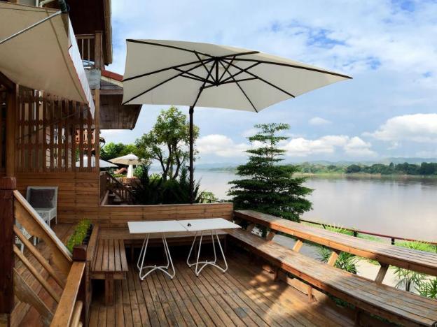 with a view hotel chiangkhan