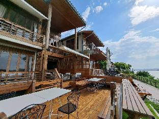 with a view hotel chiangkhan