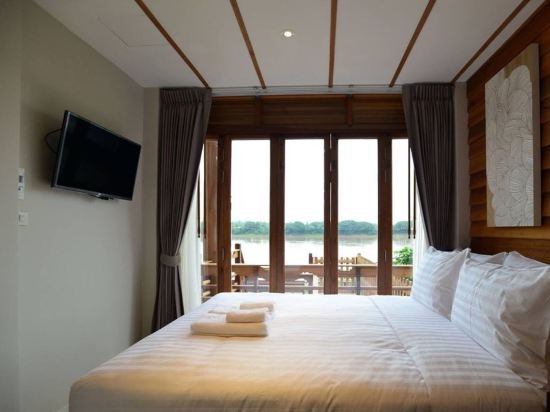 with a view hotel chiangkhan