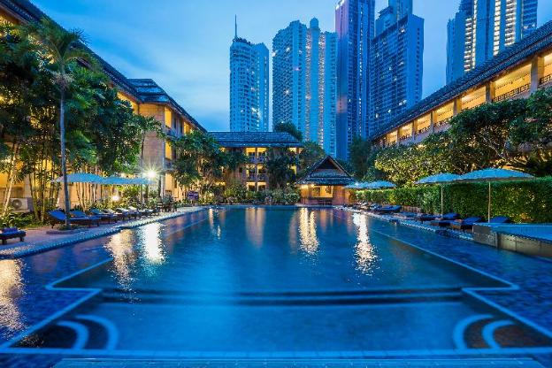 plumeria resort wong amat sha extra plus